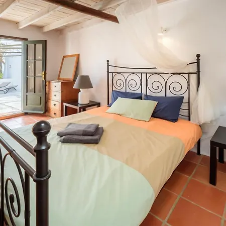 Lanzahost Mojon Villa *